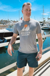 Load image into Gallery viewer, Smooth Sailin' / Men's T-shirt